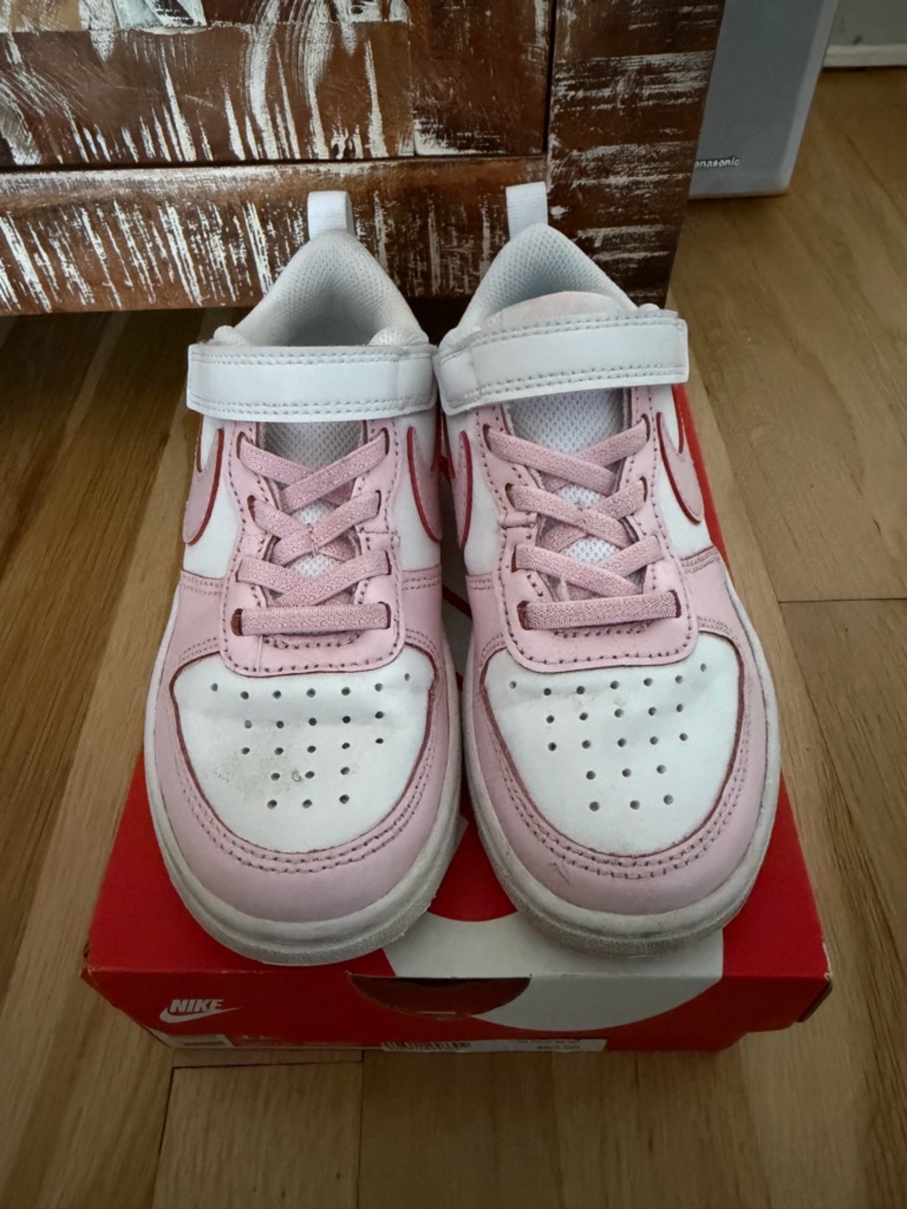 Nike Kids Court Borough Low White and Pink Velcro-Lace Sneakers
